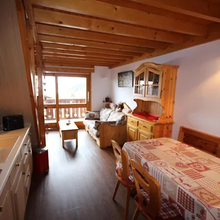 3 Pieces Mezzanine, 8 Pers, 2 Sdb, Proche Pistes Et Commerces - Fr-1-293-66 Apartment *